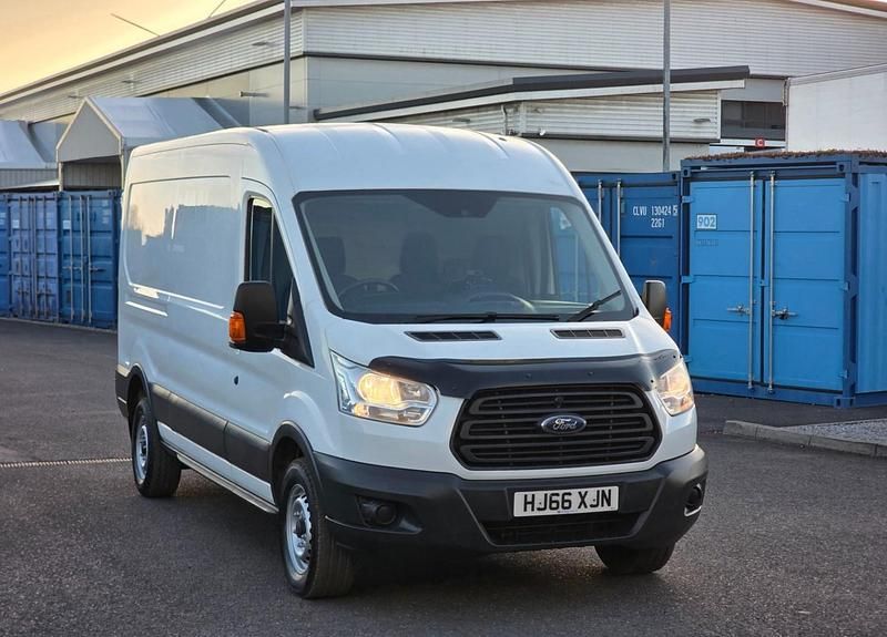 Used Ford Transit 100 HP (73 kW) 2016 White Van