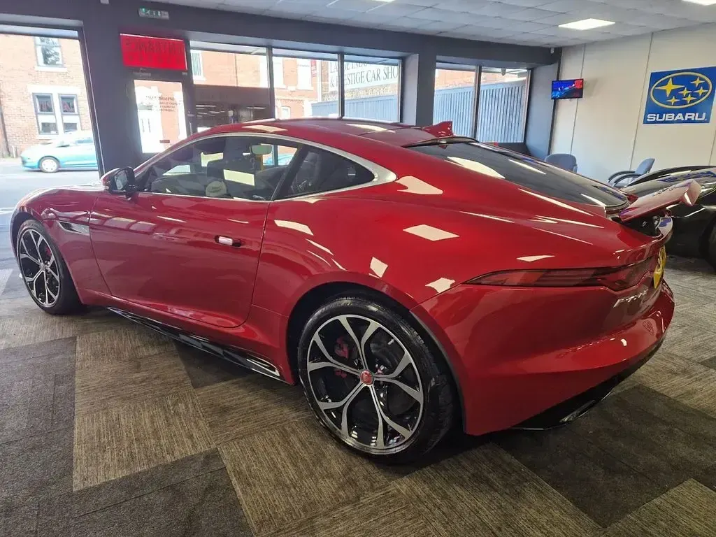 Used Jaguar F-Type R-Dynamic 300 HP (220 kW) 2021 Red Coupe