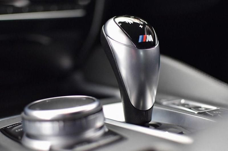 Used BMW X5 M Comfort Edition 575 HP (422 kW) 2016 White SUV