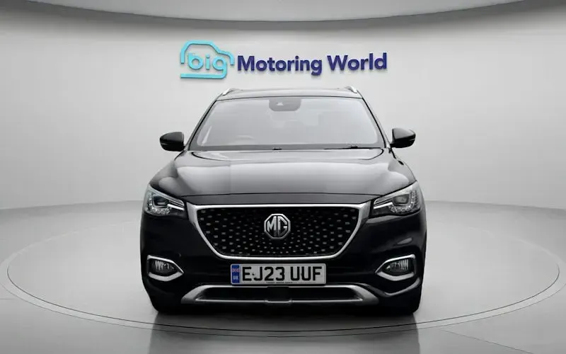Used MG HS Exclusive 162 HP (119 kW) 2023 Black SUV