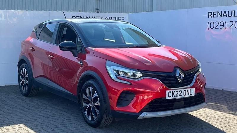 Id metallic flame red Used 2022 Renault Captur LIMITED SUV | £13,496 (Fair price) - Image 1/1