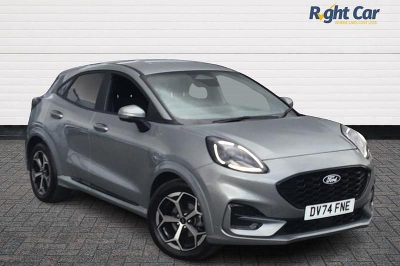 Solar silver Used 2024 Ford Puma Gen-E ST-Line SUV | £20,599 (Fair price) - Image 1/1