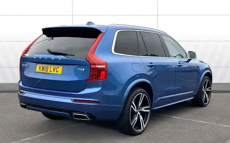 Używany Volvo XC90 R-Design Pro 235 KM (172 kW) 2018 Niebieski SUV