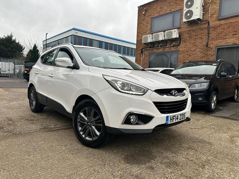 White Used 2014 Hyundai ix35 SE SUV | £3,900 (Fair price) - Image 1/4