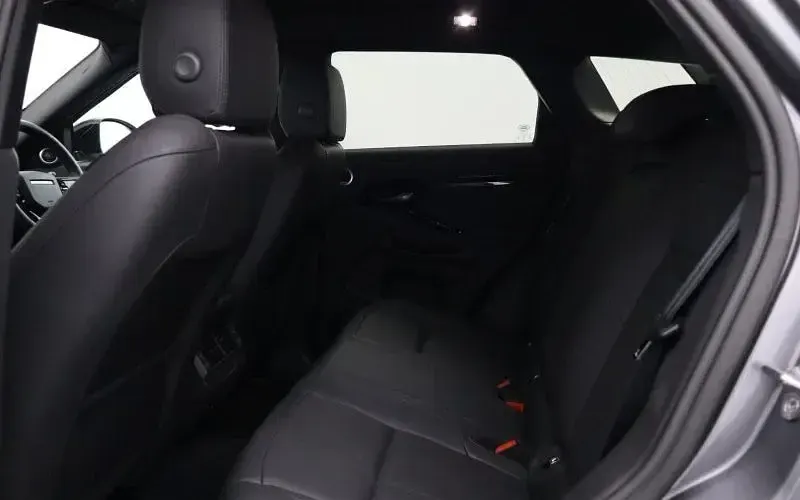 Used Land Rover Range Rover evoque SE Dynamic 204 HP (150 kW) 2025 Grey SUV