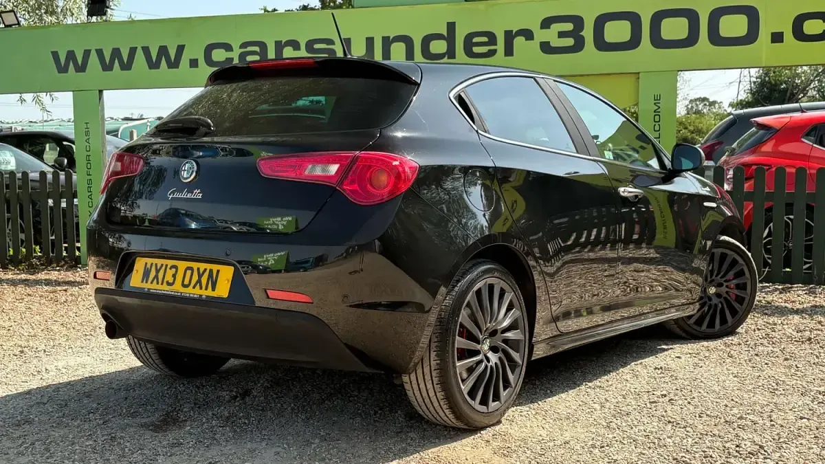 Used Alfa Romeo Giulietta 170 HP (125 kW) 2013 Black Hatchback