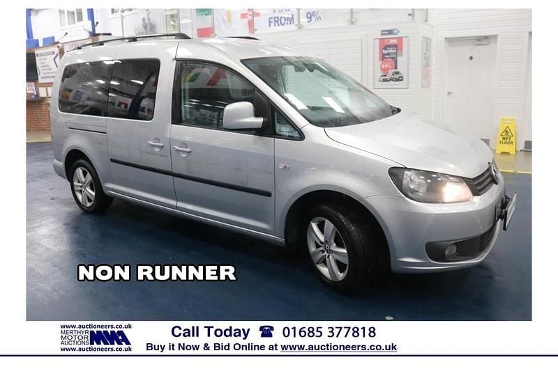 Silver Used 2015 VW Caddy Maxi Life Life MPV | £2,425 - Image 1/4