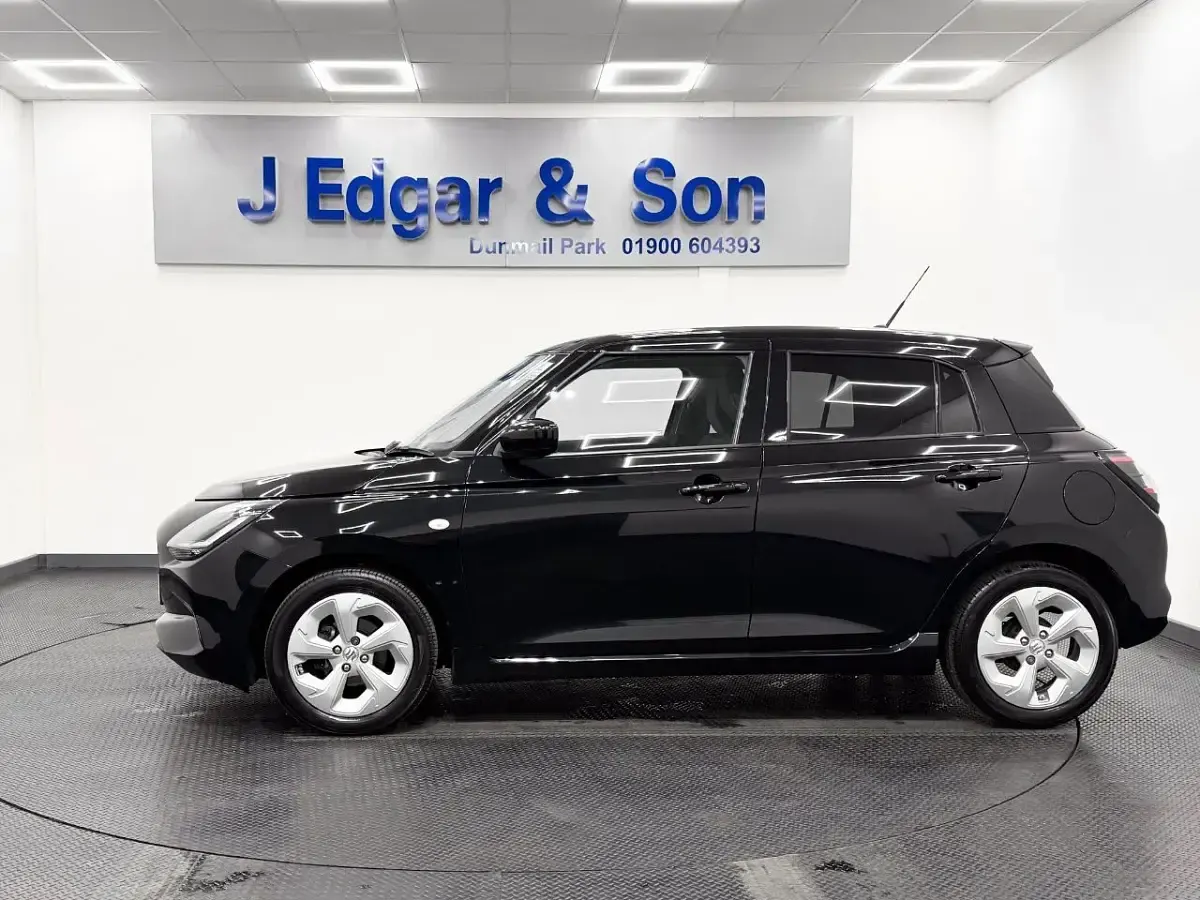 Used Suzuki Swift 2024 Black Hatchback