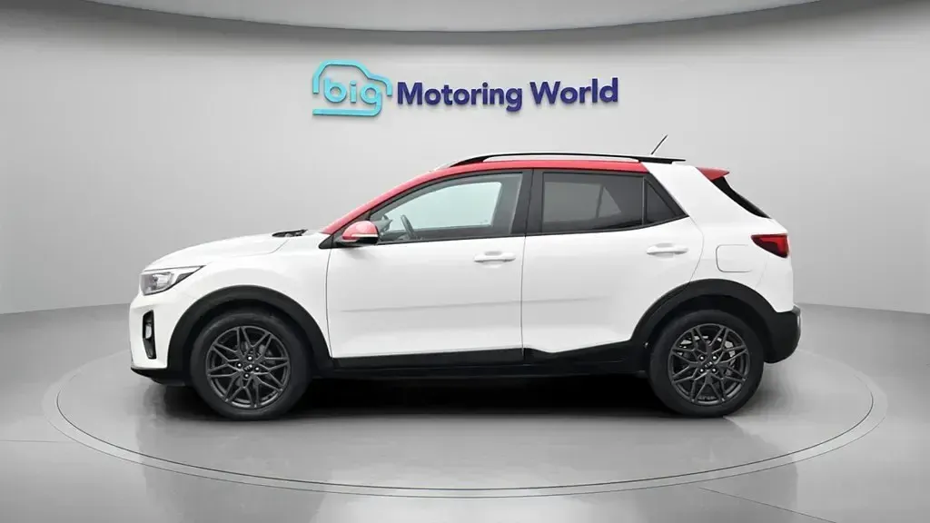 Used Kia Stonic 118 HP (86 kW) 2020 White SUV