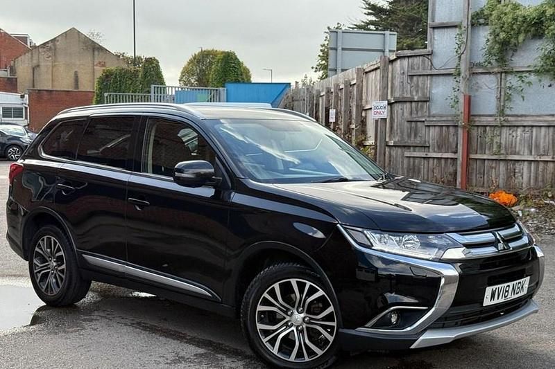 Black Used 2018 Mitsubishi Outlander SUV | £10,795 (Fair price) - Image 1/1