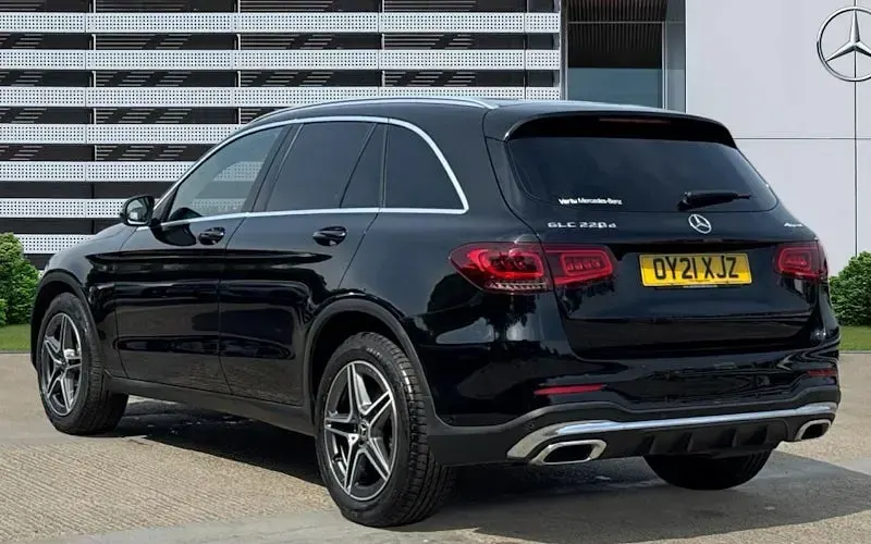 Second-hand Mercedes GLC220 AMG line 194 CP (142 kW) 2021 Break