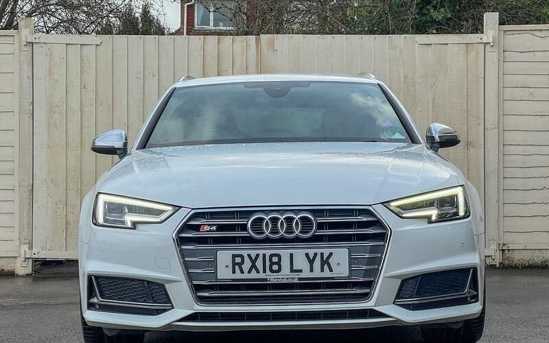 Used Audi S4 Design 354 HP (260 kW) 2018 White Estate