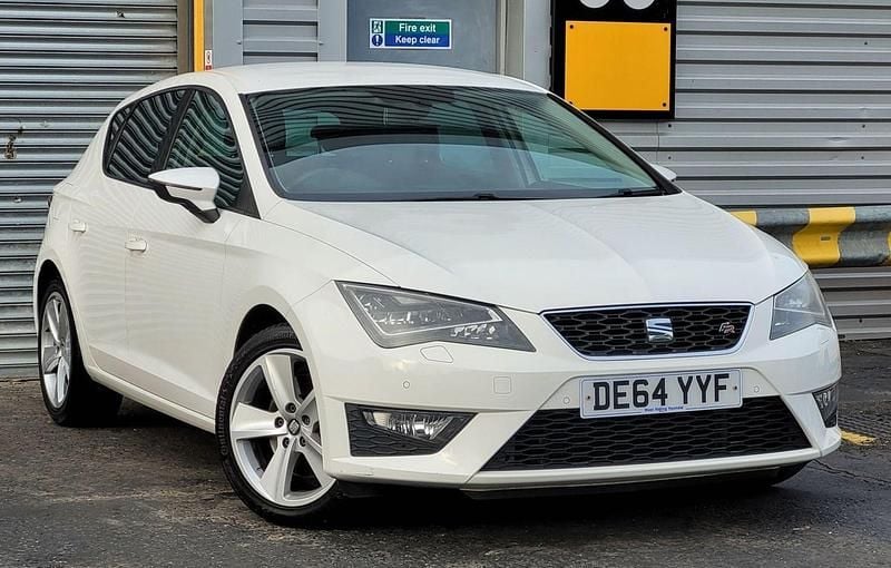 White Used 2014 Seat Leon FR Hatchback | £6,799 (Fair price) - Image 1/4