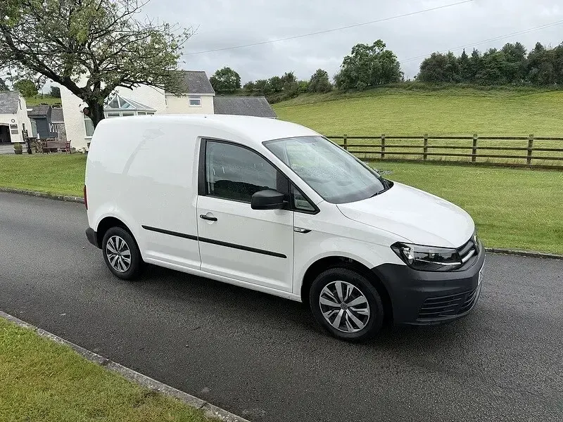 Used VW Caddy Startline 102 HP (75 kW) 2020 White MPV