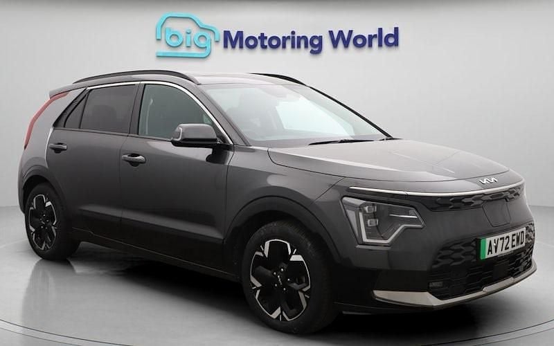 Used 2024 Kia e-Niro SUV | £18,850 (Super price) - Image 1/4