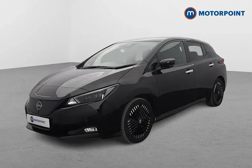 Gebraucht Nissan Leaf Tekna 110 kW (150 PS) 2022 Schwarz Kleinwagen