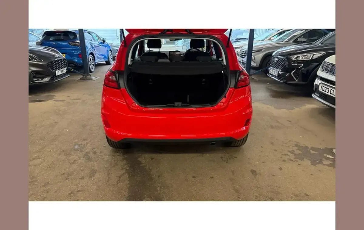 Used Ford Fiesta Trend 99 HP (72 kW) 2023 Red Hatchback