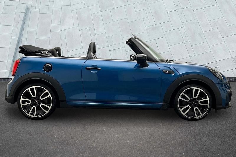 Used Mini Cooper S Sport 176 HP (129 kW) 2023 Blue Hatchback