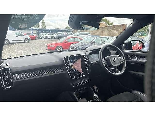 Image 4/4