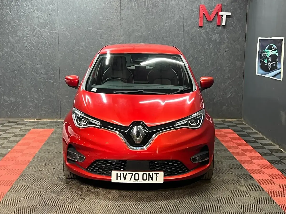 Used Renault Zoe GT-Line 100 kW (136 HP) 2020 Red Hatchback