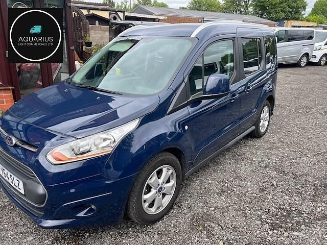 Blue Used 2014 Ford Tourneo Connect Titanium MPV | £9,499 - Image 1/4