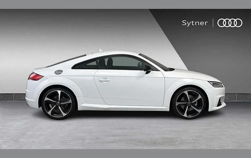 Usado Audi TT Sport 194 HP (142 kW) 2023 Branco Coupé