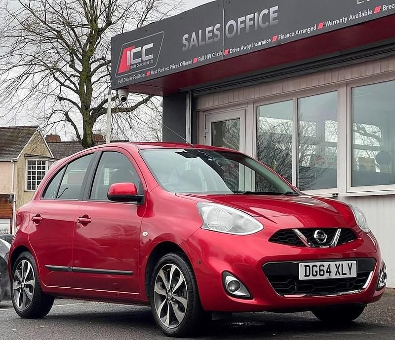 Begagnad Nissan Micra S 98 HK (72 kW) 2014 Röd Halvkombi