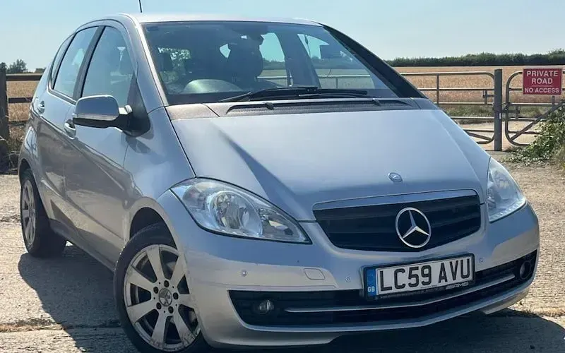 Used Mercedes A160 Classic 95 HP (69 kW) 2011 Hatchback
