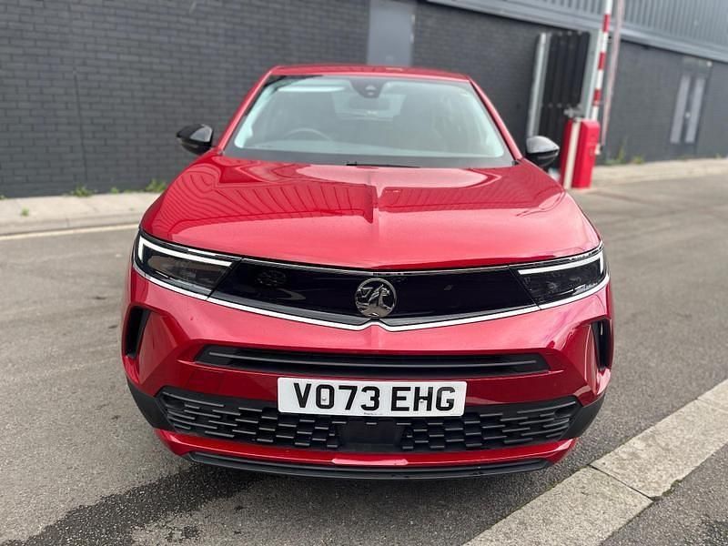 Used Vauxhall Mokka Design Edition 99 HP (72 kW) 2023 Red SUV