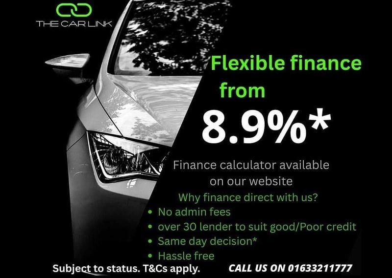 Used Volvo V40 R-Design 120 HP (88 kW) 2016 Blue Hatchback