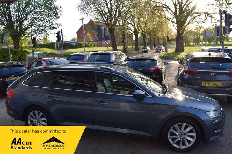 Used Skoda Superb SE Technology 120 HP (88 kW) 2019 Grey Estate