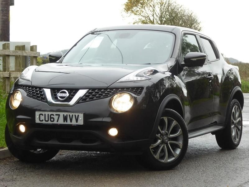 Black Used 2017 Nissan Juke Tekna SUV | £4,850 (Good price) - Image 1/4