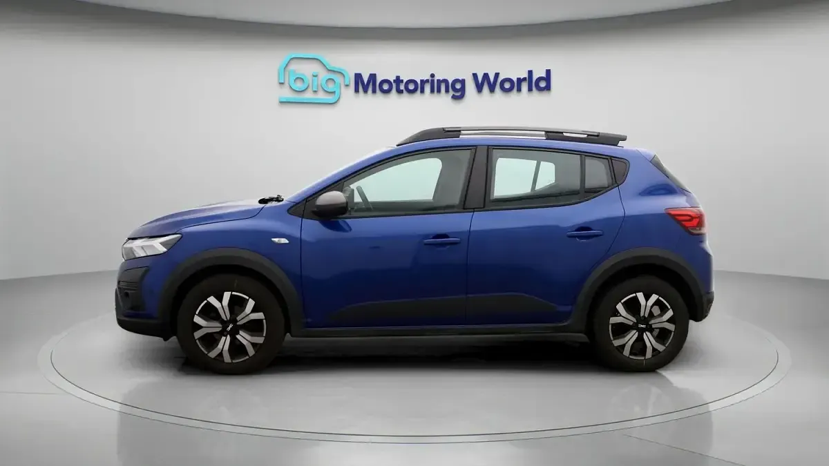 Used Dacia Sandero Journey 100 HP (73 kW) 2023 Blue Hatchback