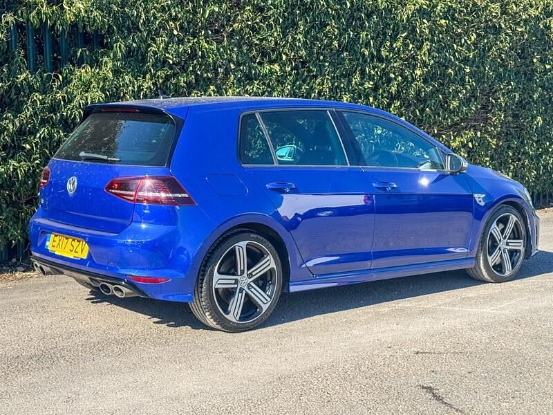Used VW Golf VII R 310 HP (228 kW) 2017 Blue Hatchback