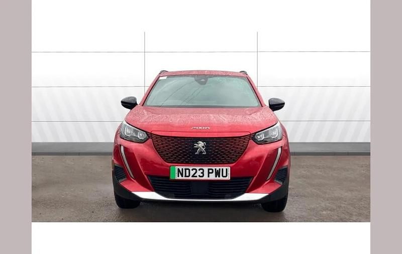 Used Peugeot e-2008 Active+ 100 kW (136 HP) 2023 Red SUV