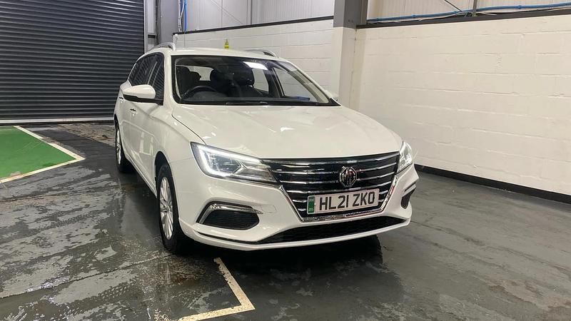 Used MG MG5 EV Exclusive 114 kW (156 HP) 2021 White Estate