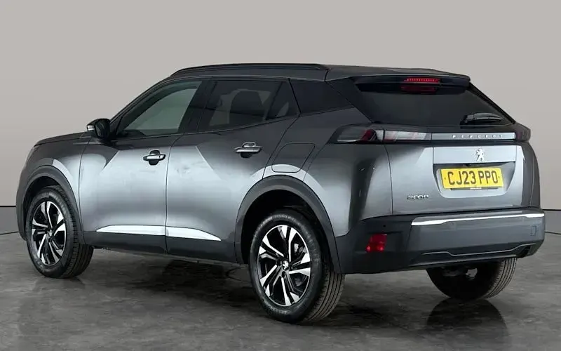 Used Peugeot 2008 Allure+ 101 HP (74 kW) 2023 Grey SUV