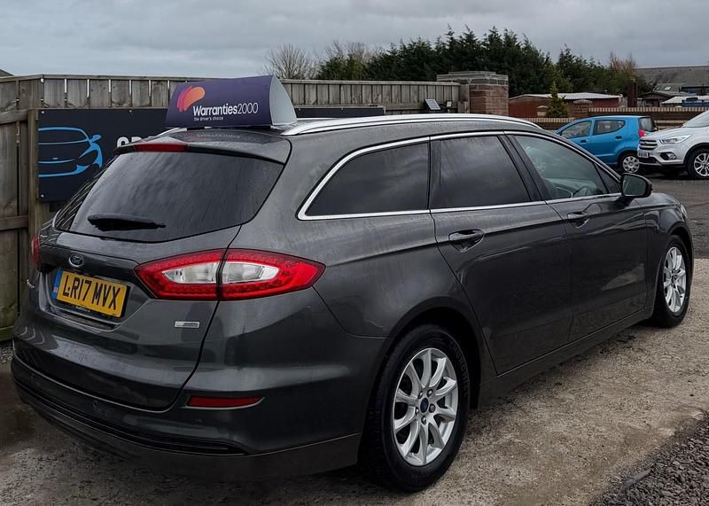 Używany Ford Mondeo Titanium 120 KM (88 kW) 2017 Szary Kombi