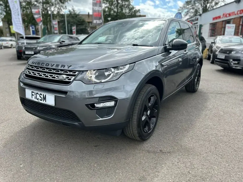 Used Land Rover Discovery Sport Pure 150 HP (110 kW) 2017 Grey SUV
