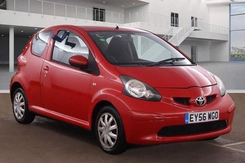 Red Used 2006 Toyota Aygo Hatchback | £2,995 (Good price) - Image 1/1