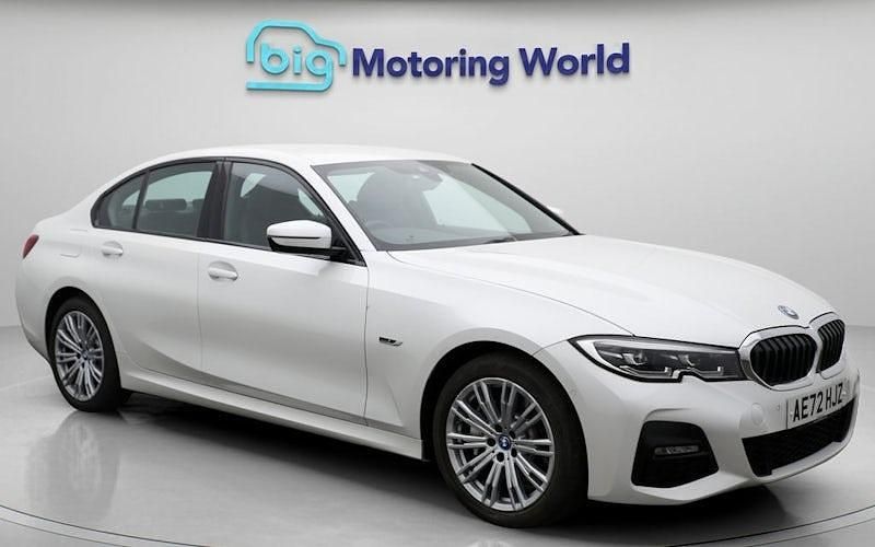 White Used 2022 BMW 330e M Sport Sedan | £18,700 (Good price) - Image 1/4