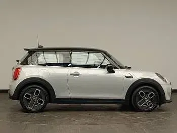 Used Mini Cooper S Level 1 135 kW (184 HP) 2022 Silver Hatchback
