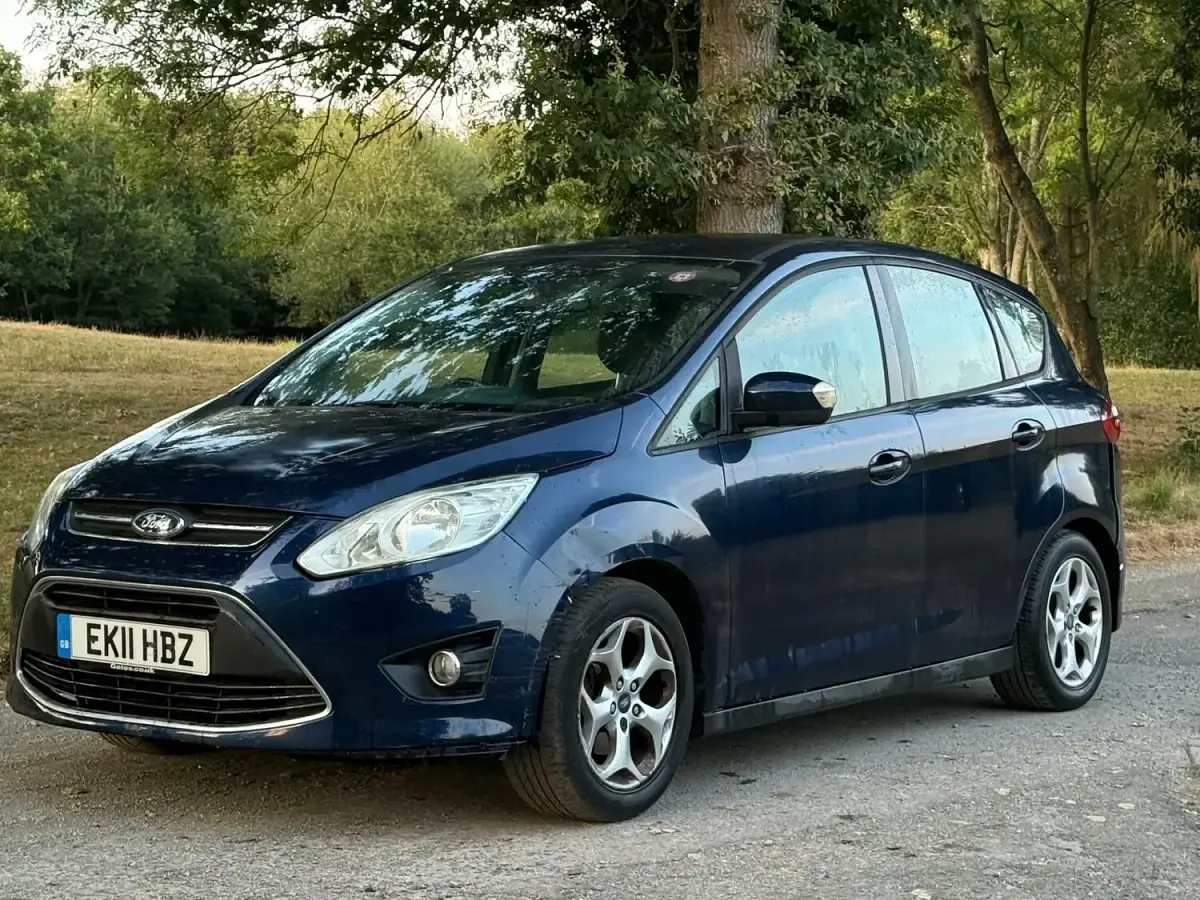Used Ford C-MAX Zetec 2011 Blue MPV