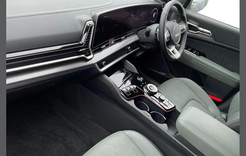 New Kia Sportage 157 HP (115 kW) 2025 Grey SUV