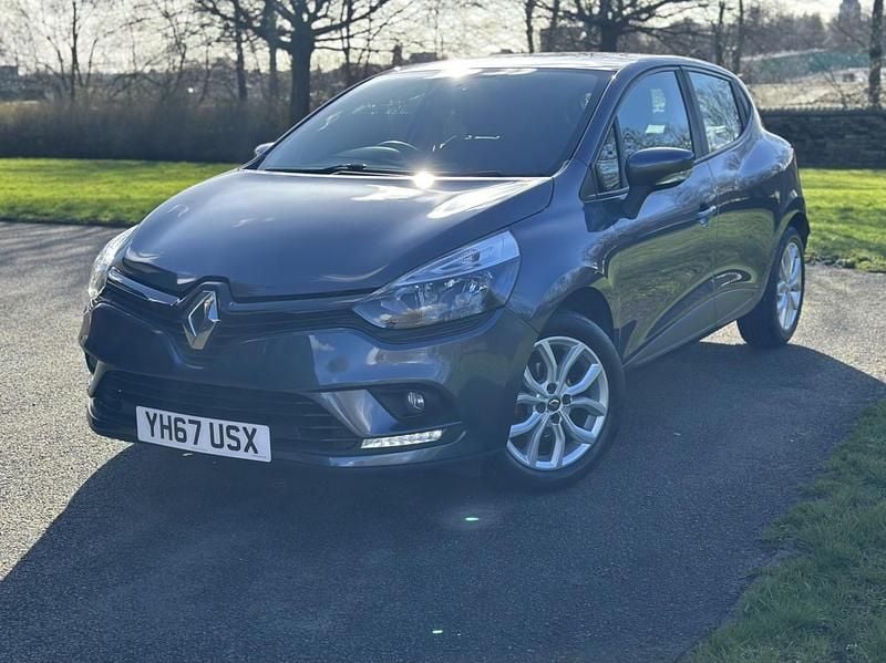 Used Renault Clio IV Play 2017 Grey Hatchback