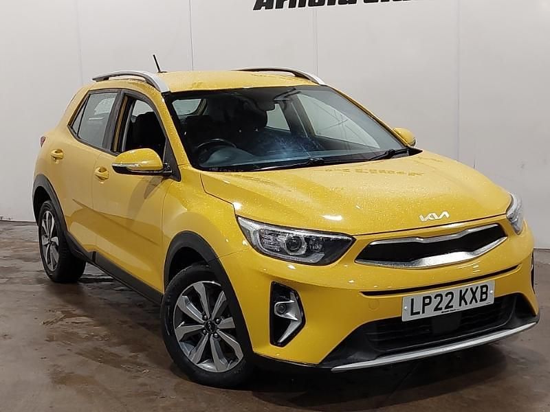 Yellow Used 2022 Kia Stonic SUV | £15,498 (Fair price) - Image 1/4