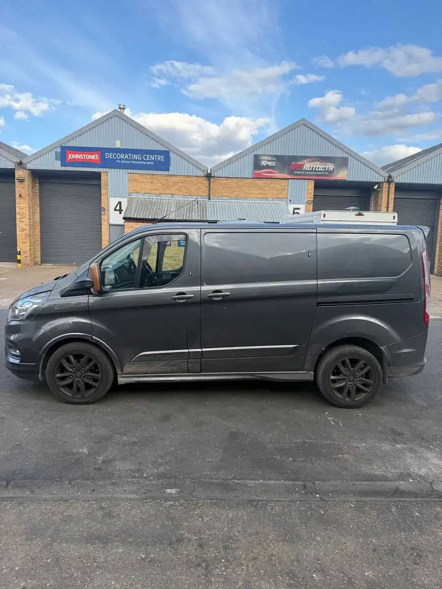 Used Ford Transit Custom Sport 185 HP (136 kW) 2019 Grey Van