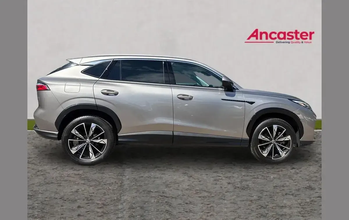 Used MG HS Trophy 170 HP (125 kW) 2025 Silver SUV