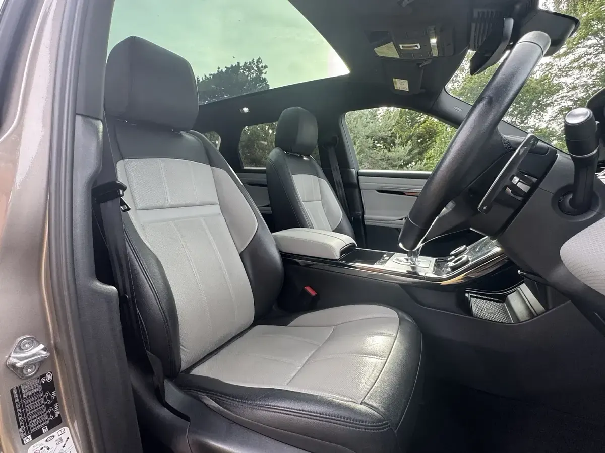 Used Land Rover Range Rover evoque 2022 Bronze SUV