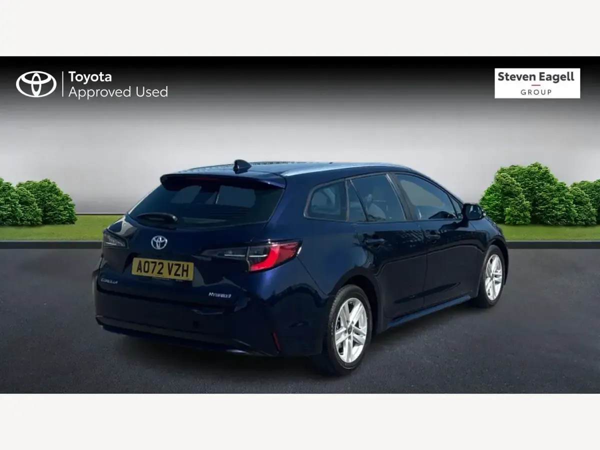 Begagnad Toyota Corolla 2023 Blå Kombi